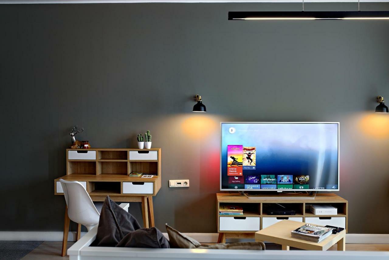 Apartament Lavender シレーム エクステリア 写真